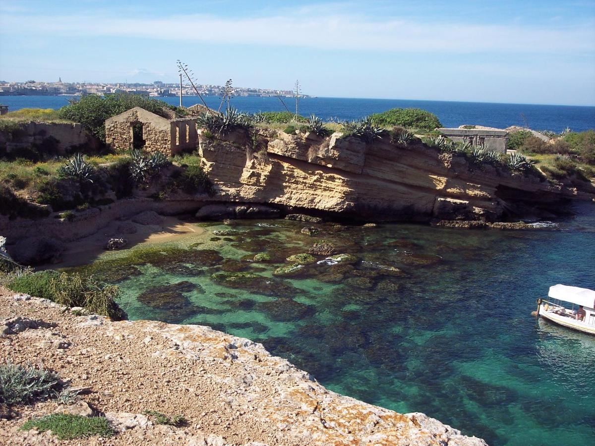 Вилла Porta Marina Ortigia Сиракузы Экстерьер фото